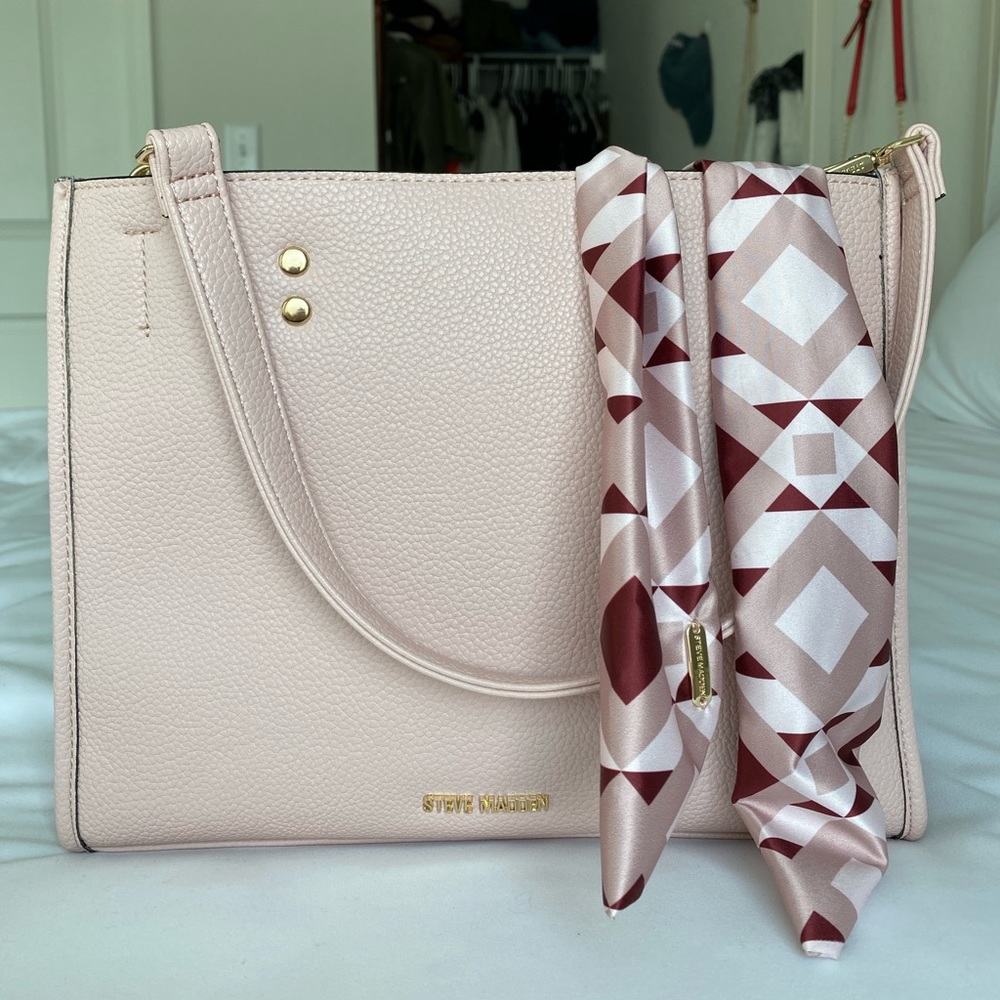 Blush purse with hair scarf ✨